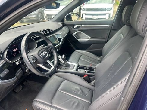 Used 2020 Audi Q3 2.0T Premium Plus w/ Premium Plus Package AWD/4WD image 15