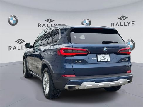 Used 2023 BMW X5 xDrive40i w/ Premium Package image 9