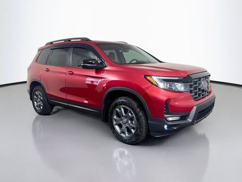 Used 2025 Honda Passport TrailSport image 24