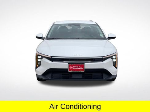 Used 2025 Kia K4 FWD image 10