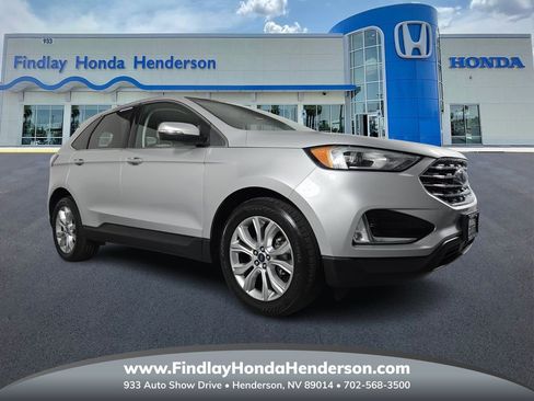 Used 2019 Ford Edge Titanium image 1