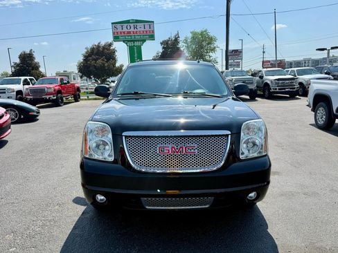 Used 2013 GMC Yukon Denali AWD/4WD image 8