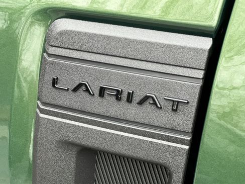 Used 2025 Ford Maverick Lariat w/ Black Appearance Package image 28