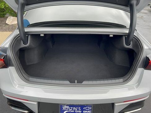 Used 2025 Kia K5 GT image 17