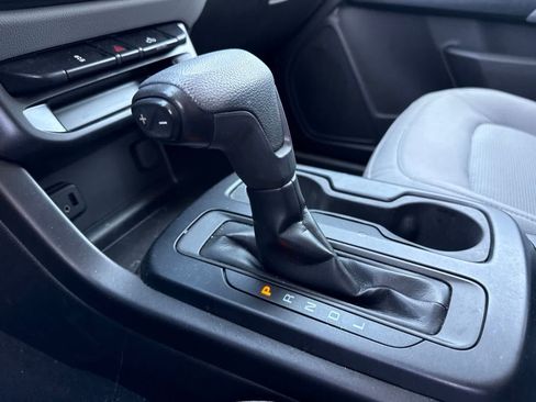 Used 2019 Chevrolet Colorado W/T w/ Custom Special Edition RWD image 28