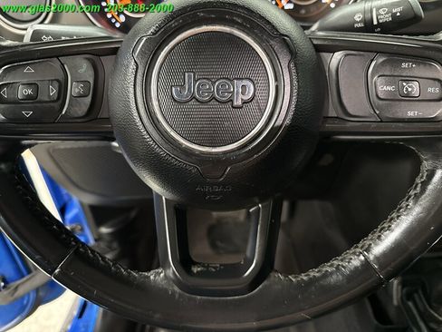 Used 2022 Jeep Gladiator Sport image 28
