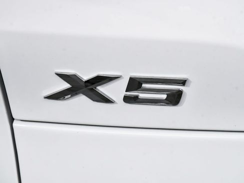 Used 2026 BMW X5 xDrive40i AWD/4WD image 90