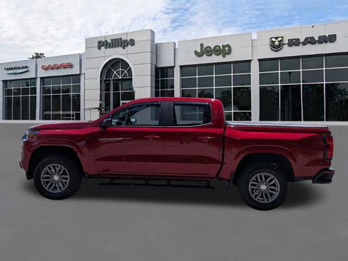 Used 2024 Chevrolet Colorado LT w/ LT Convenience Package II RWD image 6