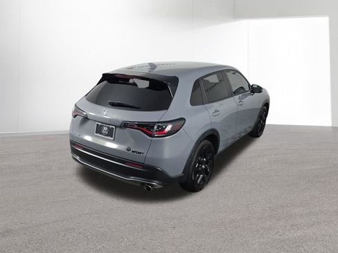 Used 2023 Honda HR-V Sport image 39