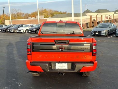 New 2026 Nissan Frontier PRO-4X w/ Tow Package image 4