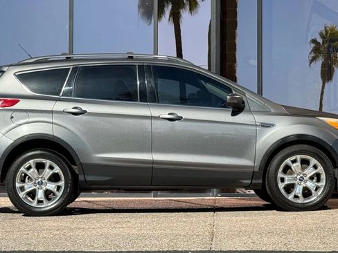 Used 2013 Ford Escape SE image 16