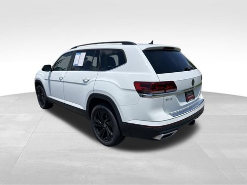 Certified 2023 Volkswagen Atlas SE w/ Panoramic Sunroof Package FWD image 6