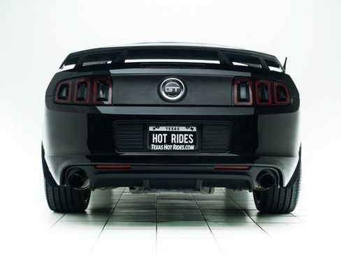 Used 2014 Ford Mustang GT Premium w/ Equipment Group 402A RWD image 16