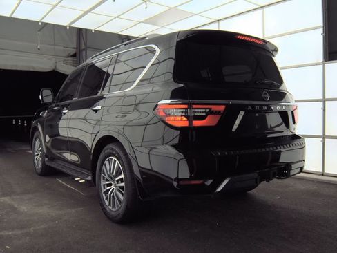 Used 2023 Nissan Armada SL w/ Captain's Chairs Package RWD image 9