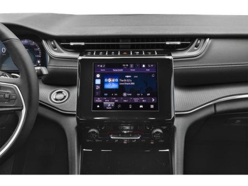 Certified 2025 Jeep Grand Cherokee Summit AWD/4WD image 10
