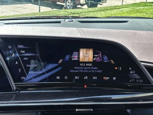 Certified 2023 Cadillac Escalade Sport Platinum AWD/4WD image 21