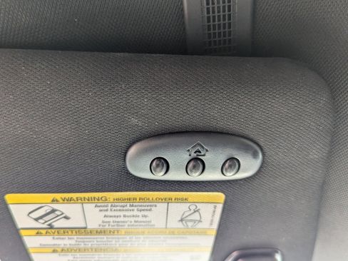 Used 2017 Ford Explorer Limited w/ Class II Trailer Tow Package image 32