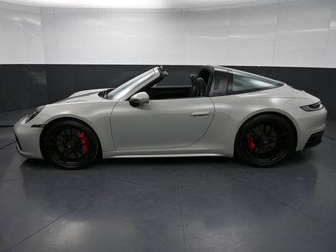 Certified 2023 Porsche 911 Targa 4 GTS AWD/4WD image 33