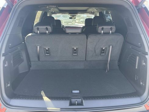 New 2026 Chevrolet Traverse Z71 image 11