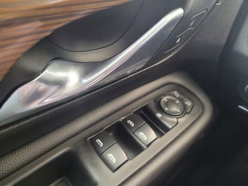 Used 2019 GMC Terrain SLE w/ LPO, Floor Liner Package FWD image 26