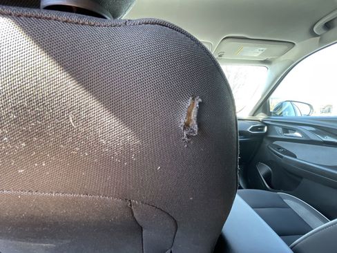 Used 2023 Chevrolet TrailBlazer LT w/ Convenience Package image 32