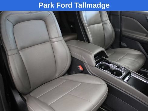 Used 2023 Lincoln Corsair AWD w/ Equipment Group 101A image 21