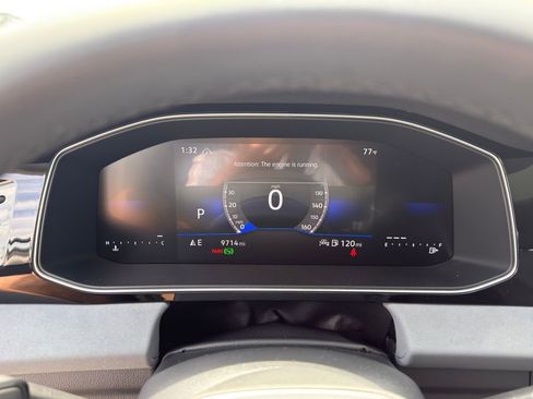 Used 2025 Volkswagen Jetta SE image 24