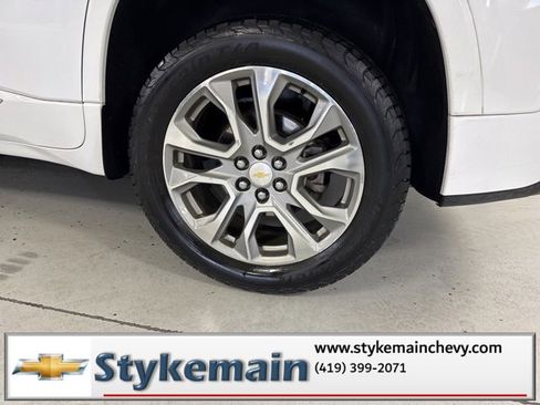 Used 2018 Chevrolet Traverse Premier w/ Driver Confidence II Package image 10