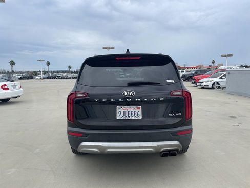 Used 2020 Kia Telluride SX image 3