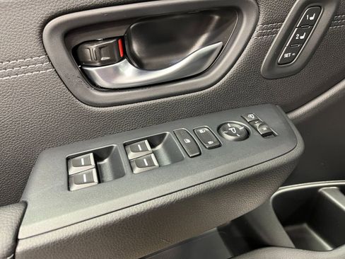New 2026 Honda Pilot image 13