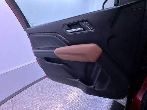 Used 2024 GMC Canyon AT4 w/ AT4 Premium Package image 31