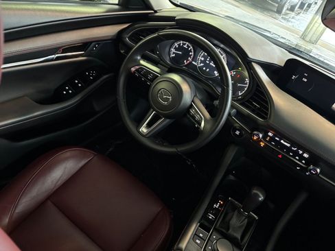 Used 2025 MAZDA MAZDA3 s image 33