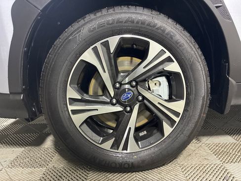 Used 2025 Subaru Crosstrek 2.0i Premium AWD/4WD image 35