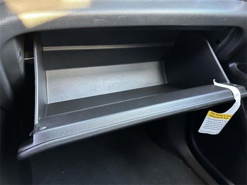 Certified 2023 Chevrolet Traverse RS image 34