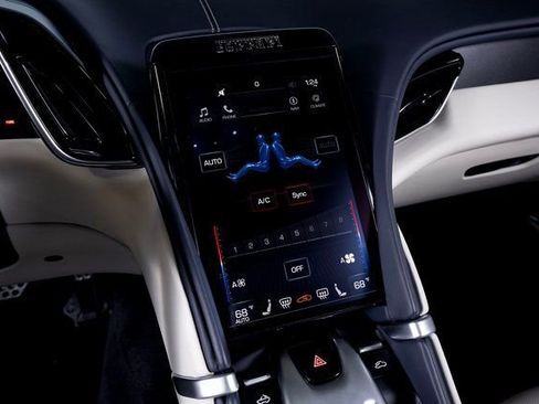 Certified 2025 Ferrari Roma Spider image 41