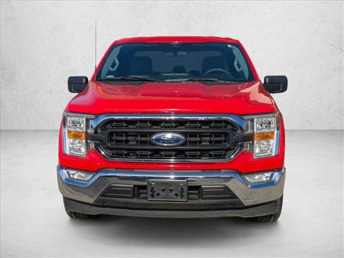 Used 2022 Ford F150 XLT image 2