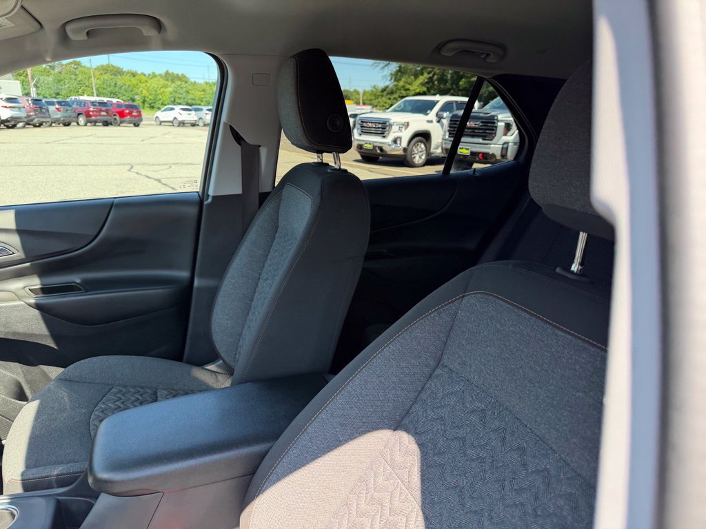 Certified 2024 Chevrolet Equinox LT AWD/4WD image 12