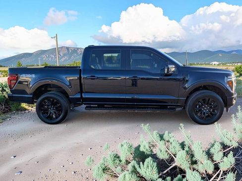 Used 2025 Ford F150 Lariat AWD/4WD image 7