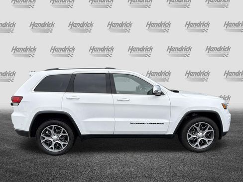 Used 2022 Jeep Grand Cherokee Limited w/ Trailer Tow Group IV AWD/4WD image 11