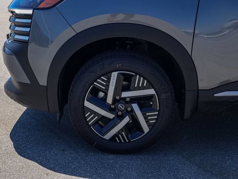 New 2026 Nissan Kicks SV w/ Cold Weather Package FWD image 11