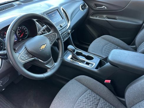 Used 2023 Chevrolet Equinox LT w/ Driver Convenience Package FWD image 12