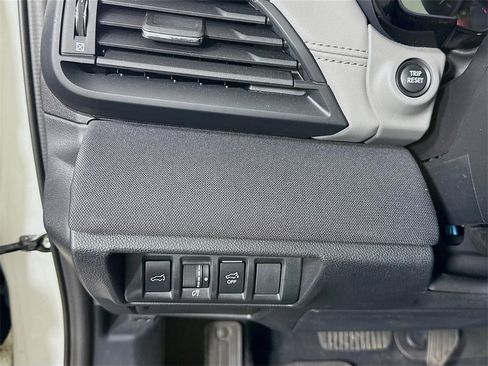 Certified 2025 Subaru Outback Premium image 21