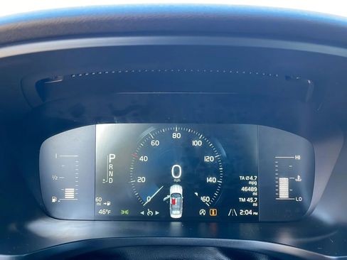 Used 2019 Volvo S60 T6 Momentum w/ Premium Package image 28