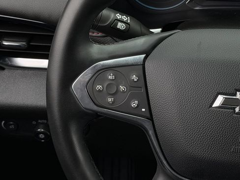 Used 2023 Chevrolet Traverse RS w/ LPO, Floor Liner Package FWD image 14