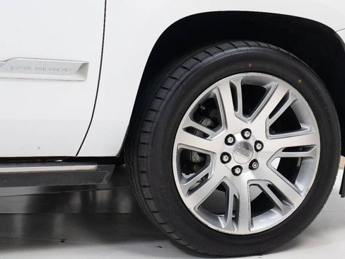 Used 2016 Cadillac Escalade ESV Premium AWD/4WD image 71