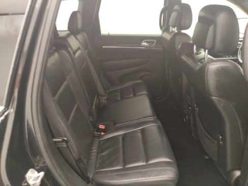 Used 2020 Jeep Grand Cherokee Limited RWD image 19