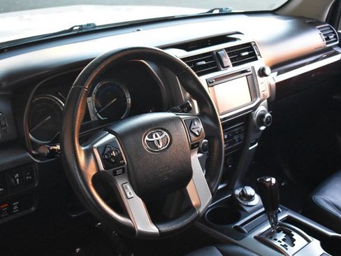 Used 2019 Toyota 4Runner 4WD image 43
