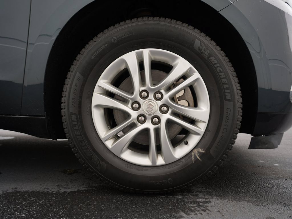 Certified 2019 Buick Enclave Essence AWD/4WD image 32
