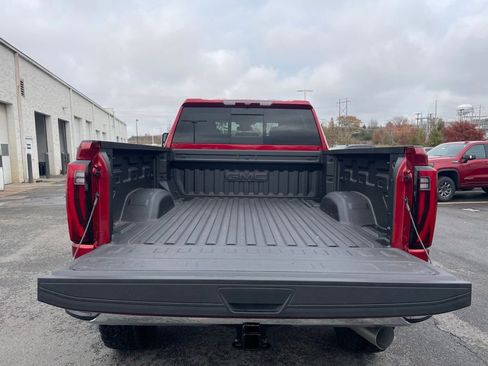 New 2026 GMC Sierra 2500 SLT w/ SLT Premium Package AWD/4WD image 7