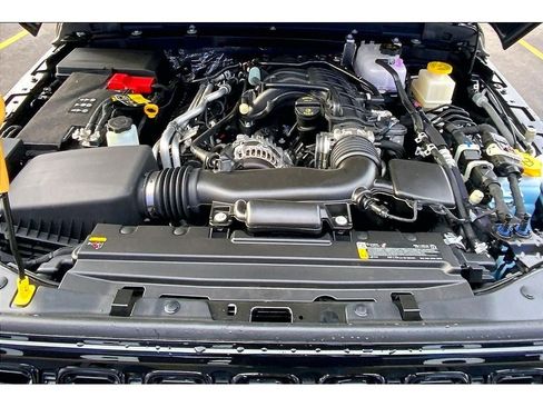 New 2026 Jeep Gladiator Sport AWD/4WD image 12